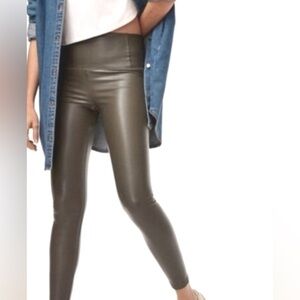 Aritzia Wilfred Free Daria Ankle Vegan Leather Leggings XXS